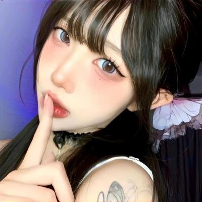 神穿古代我龙袍加身